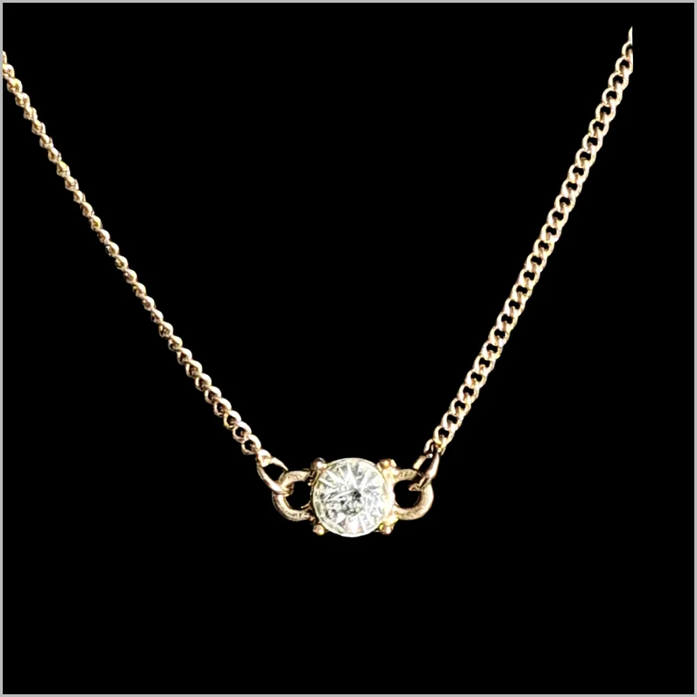 Elegant Gold Tone Necklace with Clear Rhinestone Pendant. NWOT